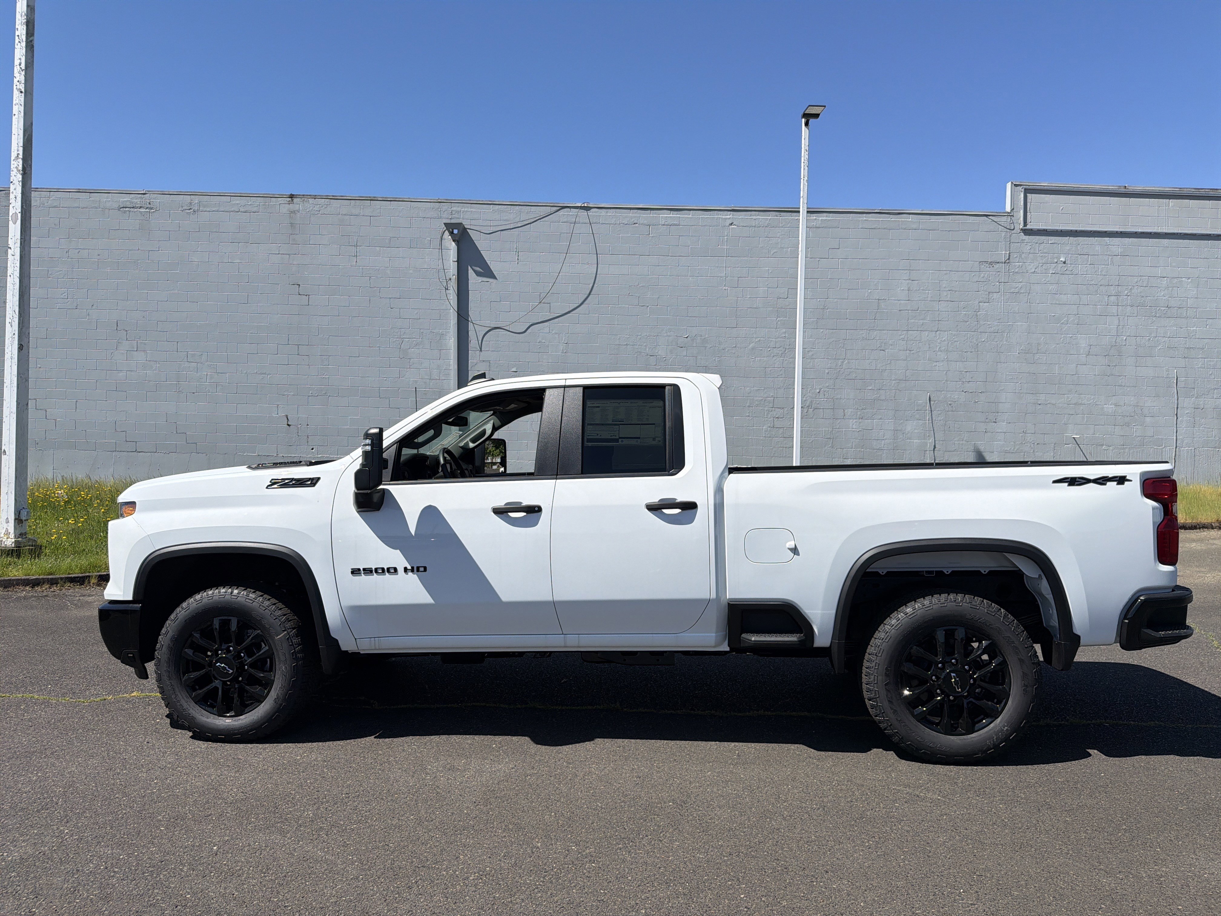 New 2026 Chevrolet Silverado 2500 Custom w/ Custom Value Package AWD/4WD image 2