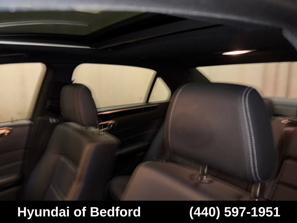 Used 2016 Mercedes-Benz E 350 4MATIC Sedan image 23