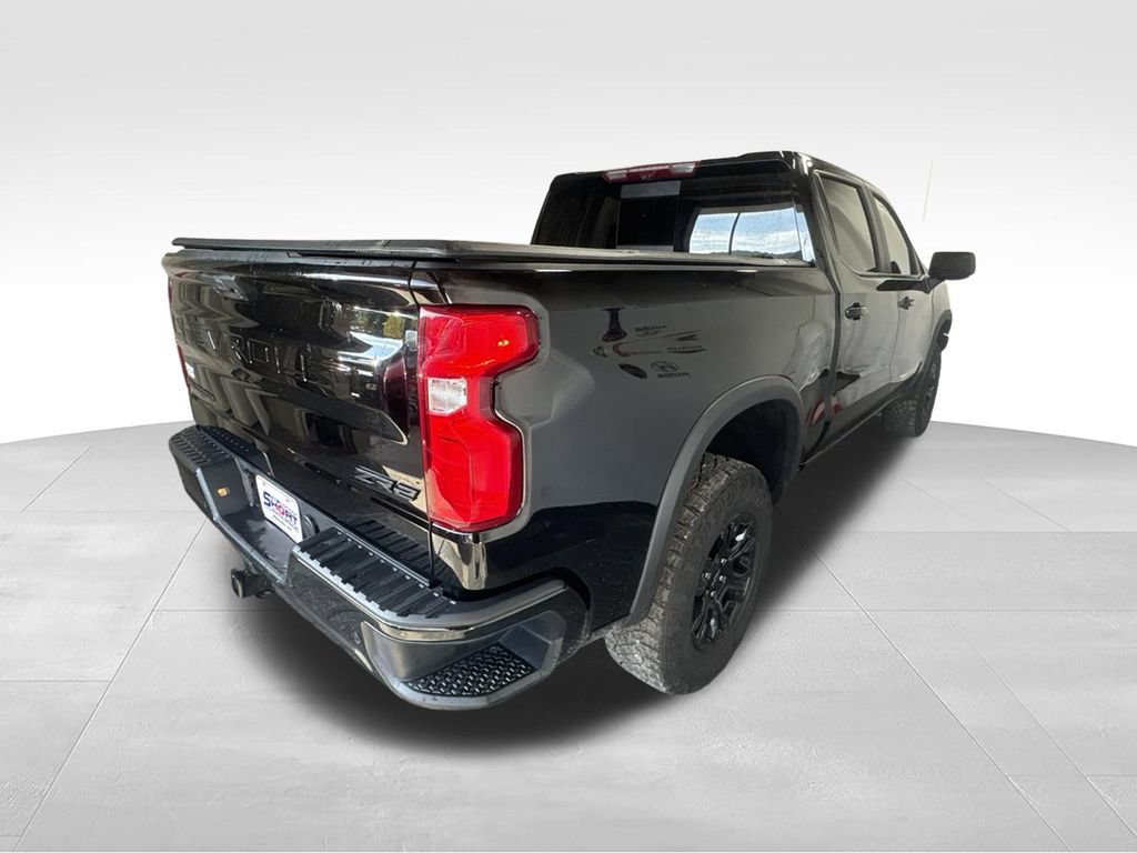 Used 2025 Chevrolet Silverado 1500 ZR2 w/ Technology Package AWD/4WD image 5
