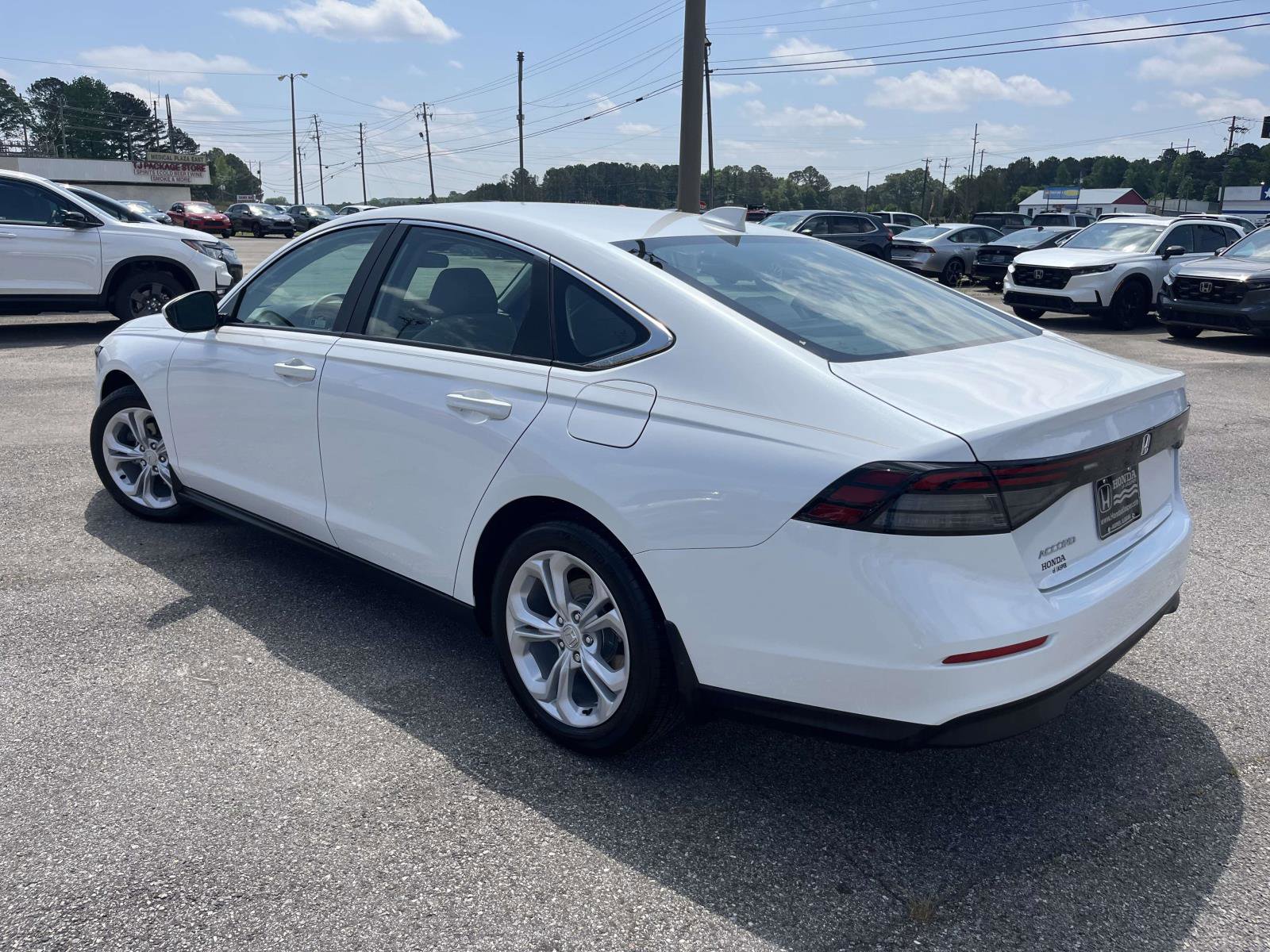 Certified 2025 Honda Accord LX image 5