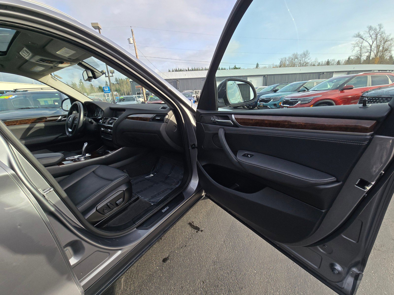 Used 2016 BMW X3 xDrive28i image 10