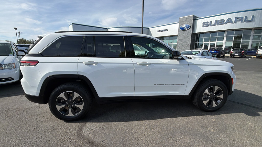 Used 2024 Jeep Grand Cherokee Limited 4xe AWD/4WD image 3
