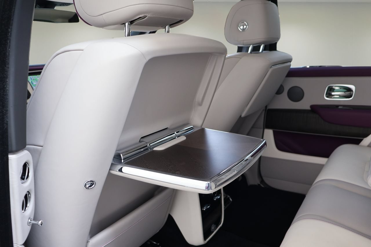 Certified 2024 Rolls-Royce Cullinan AWD/4WD image 12