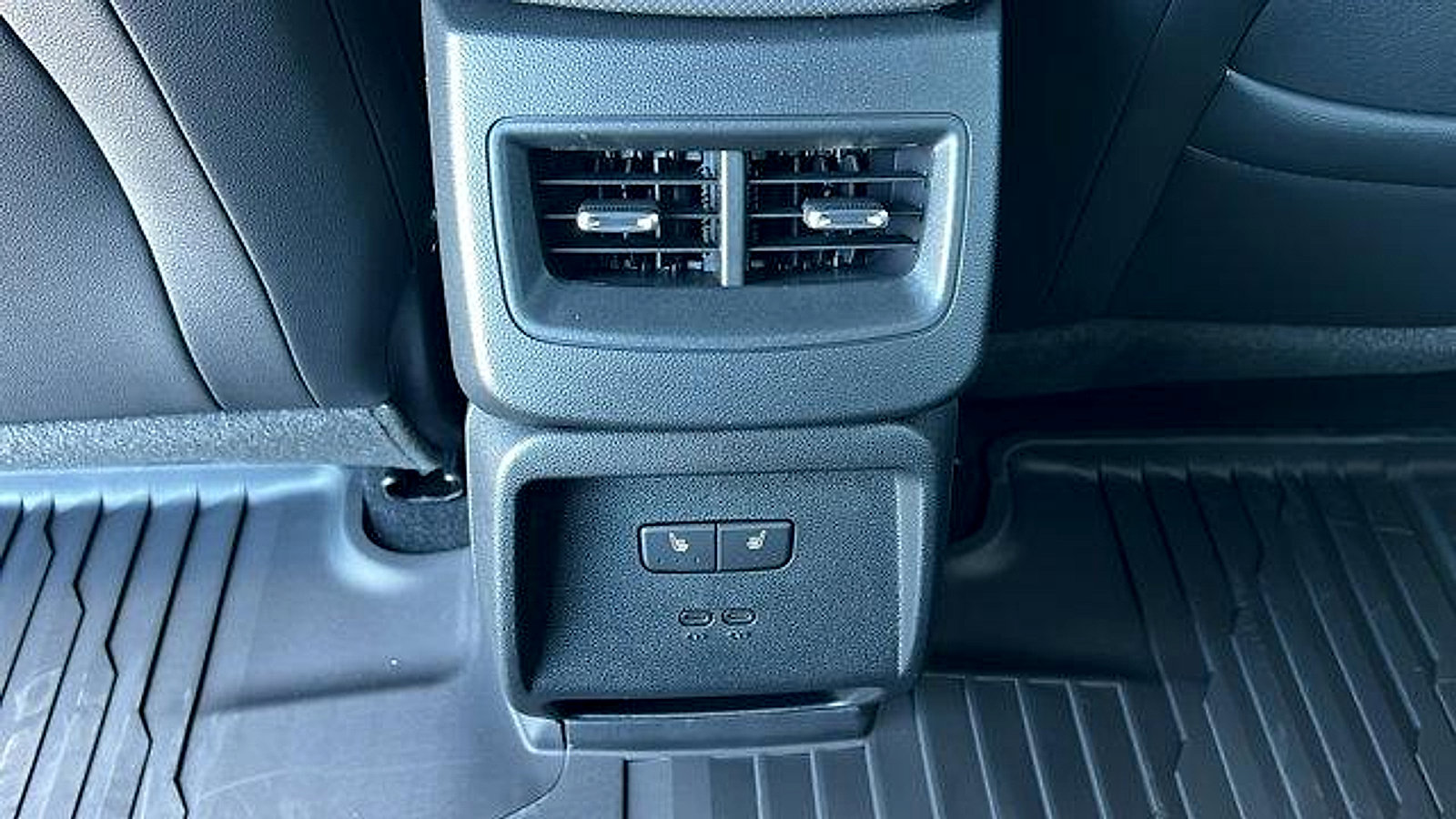 New 2026 Chevrolet Equinox EV LT w/ Convenience Package II image 14