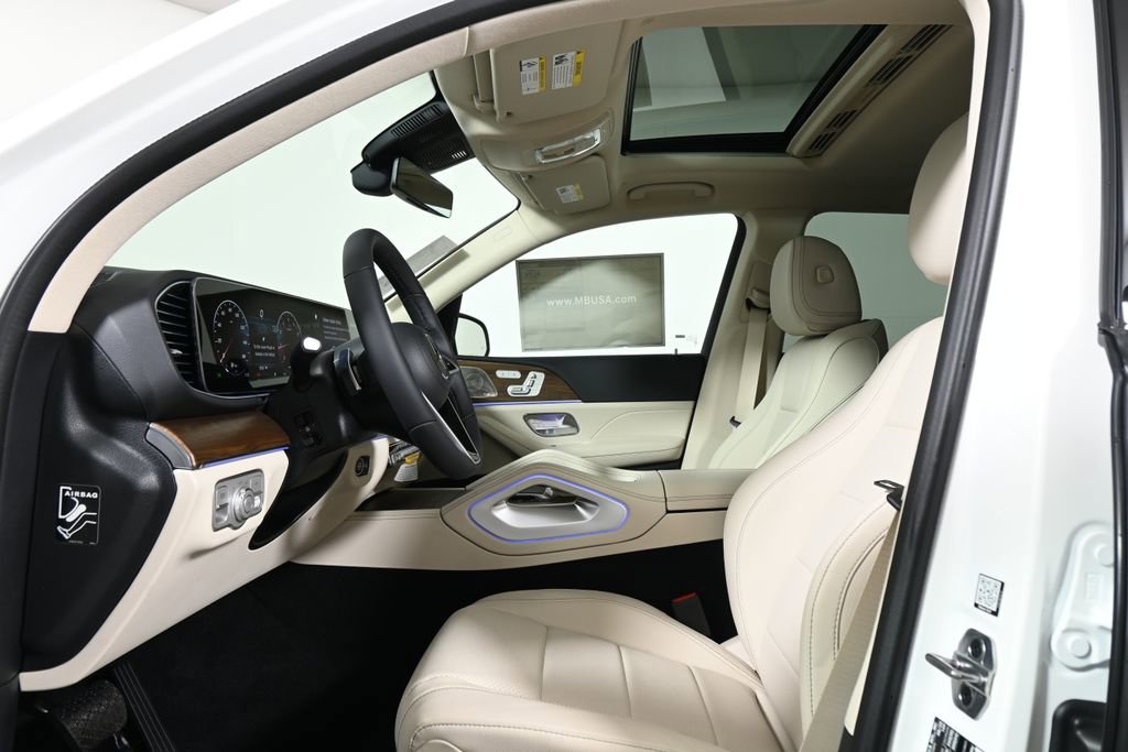 Used 2026 Mercedes-Benz GLE 350 4MATIC image 3