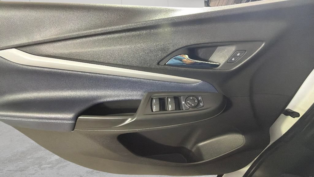 Certified 2023 Chevrolet Bolt EUV Premier FWD image 25