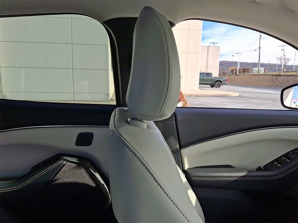 Used 2023 Ford Mustang Mach-E Premium image 13