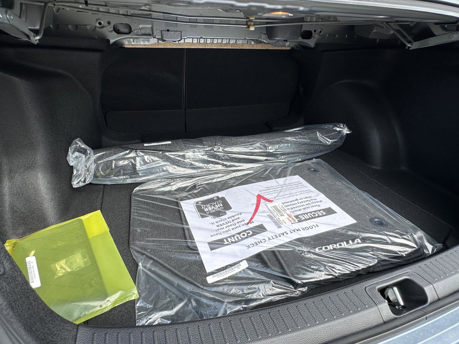 New 2026 Toyota Corolla SE image 8