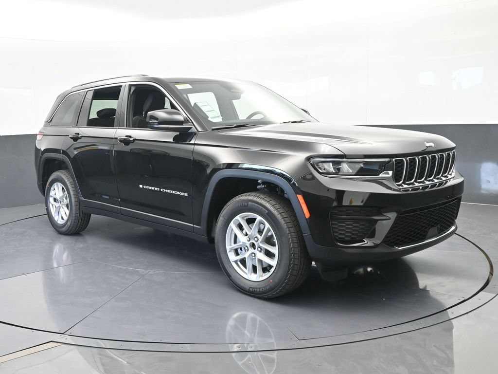 New 2026 Jeep Grand Cherokee Laredo X AWD/4WD image 8