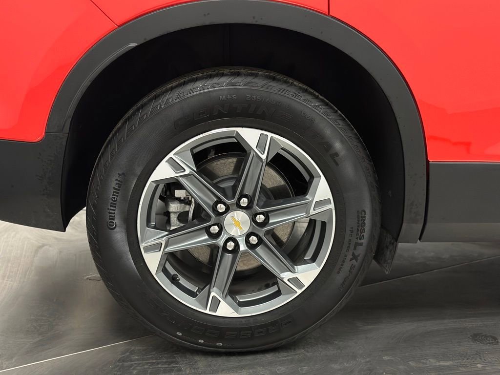 Used 2025 Chevrolet Blazer LT image 30