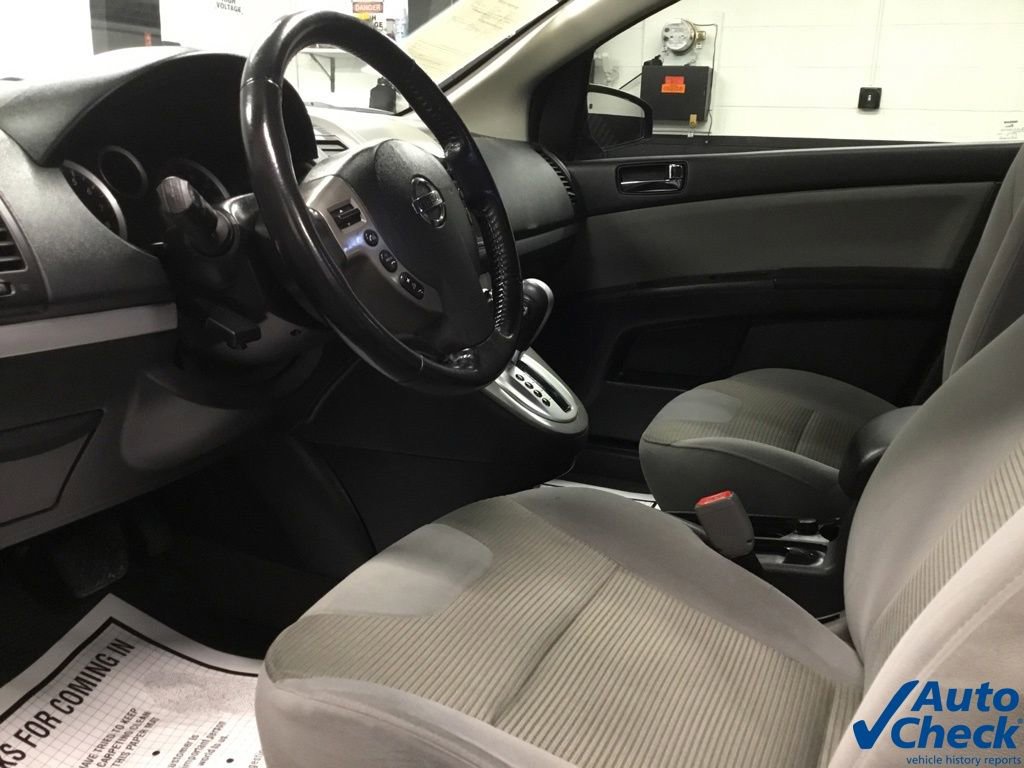 Used 2012 Nissan Sentra 2.0 SR w/ Special Edition Pkg FWD image 22