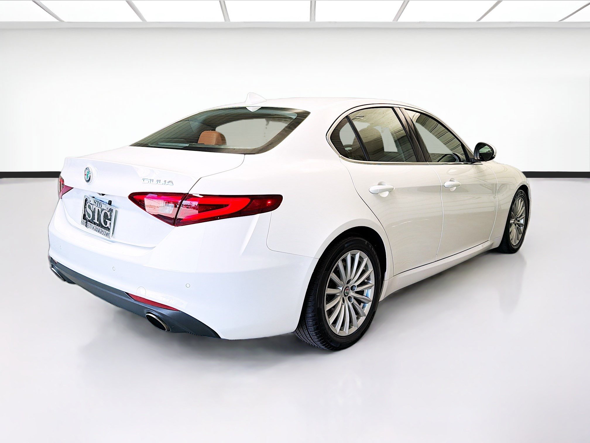 Used 2021 Alfa Romeo Giulia Sprint RWD image 4