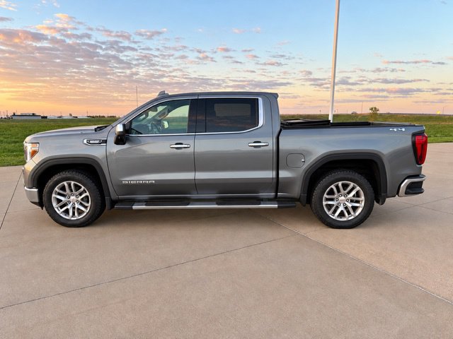Used 2021 GMC Sierra 1500 SLT w/ SLT Premium Plus Package AWD/4WD image 8