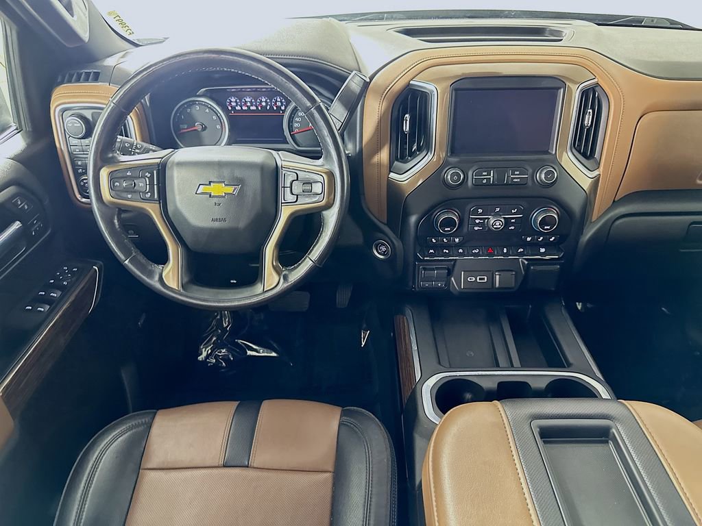Used 2021 Chevrolet Silverado 1500 High Country w/ Technology Package AWD/4WD image 17