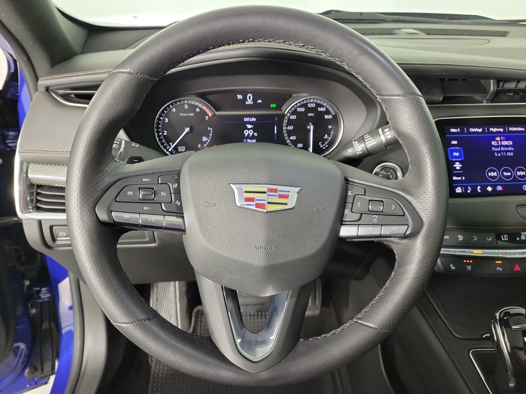 Certified 2023 Cadillac XT4 Sport FWD image 21