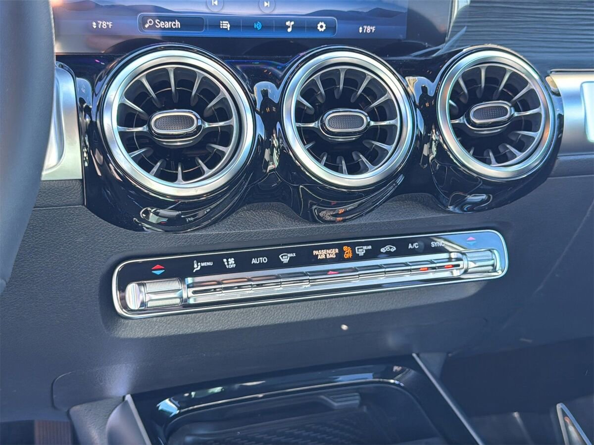 New 2026 Mercedes-Benz GLB 250 image 19