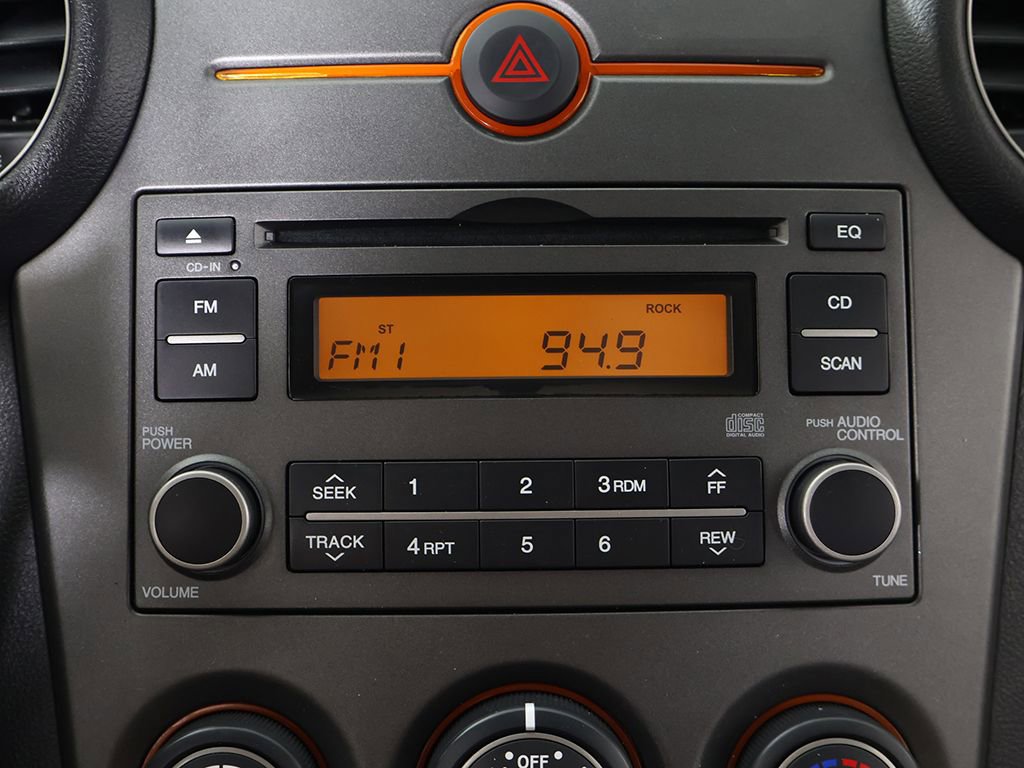 Used 2007 Kia Rondo LX w/ Convenience Pkg image 34