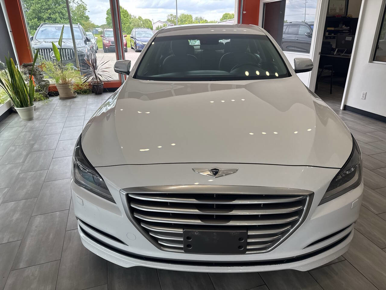 Used 2015 Hyundai Genesis 3.8 AWD/4WD image 7