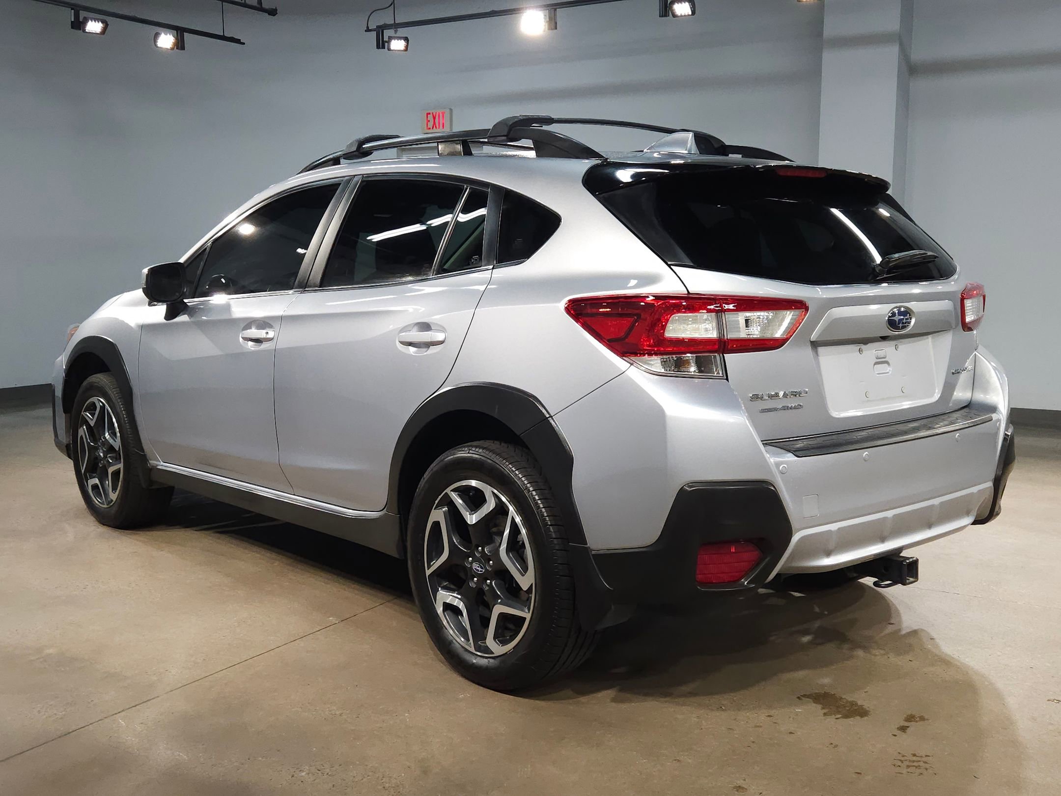 Used 2019 Subaru Crosstrek 2.0i Limited w/ Moonroof Package w/Navigation image 5