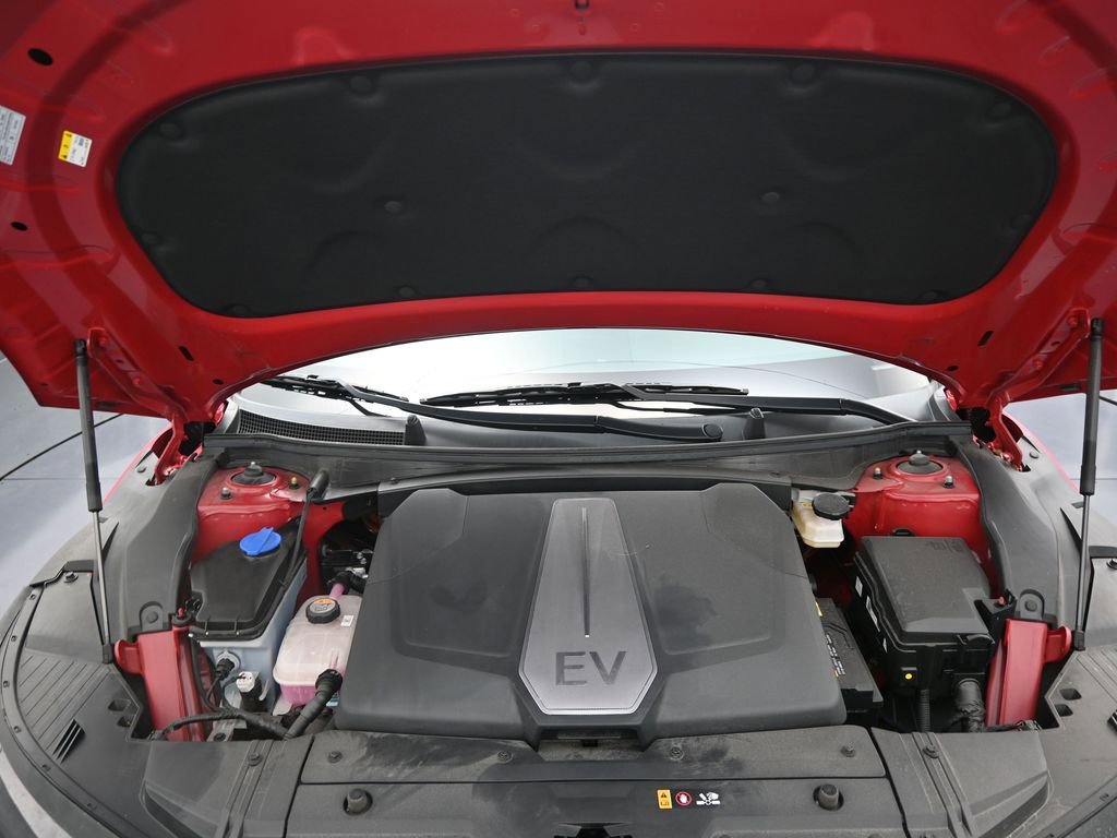 Used 2024 Kia EV6 Light RWD image 12