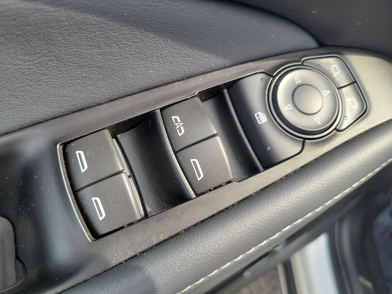 Used 2023 Buick Enclave Essence AWD/4WD image 20