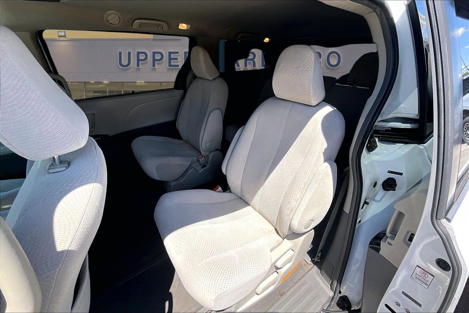 Used 2012 Toyota Sienna LE w/ Towing Pkg AWD/4WD image 26