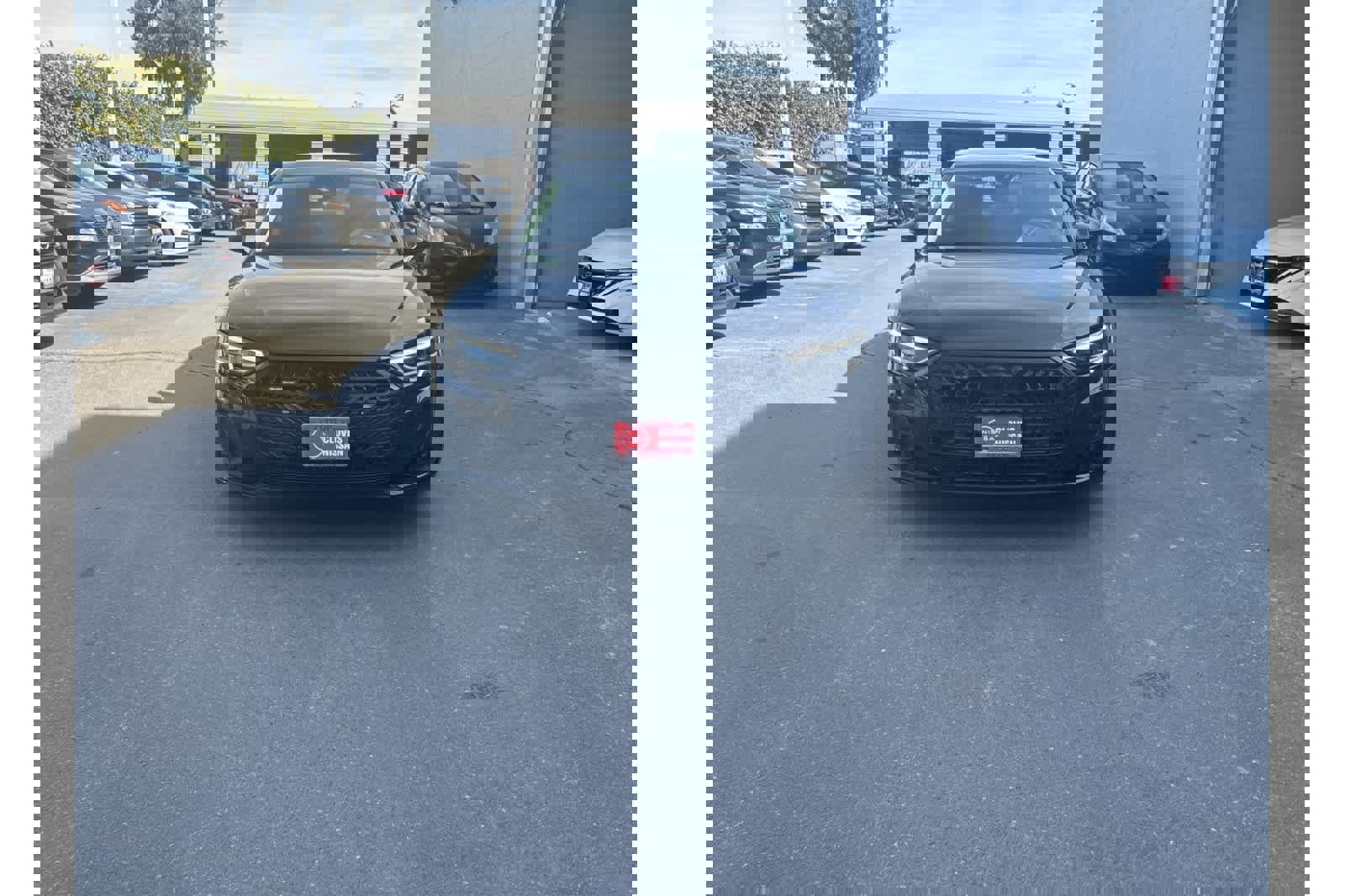 Used 2023 Audi A8 L 3.0T image 11