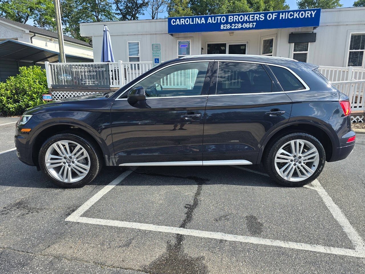 Used 2018 Audi Q5 2.0T Premium Plus w/ Premium Plus Package AWD/4WD image 3