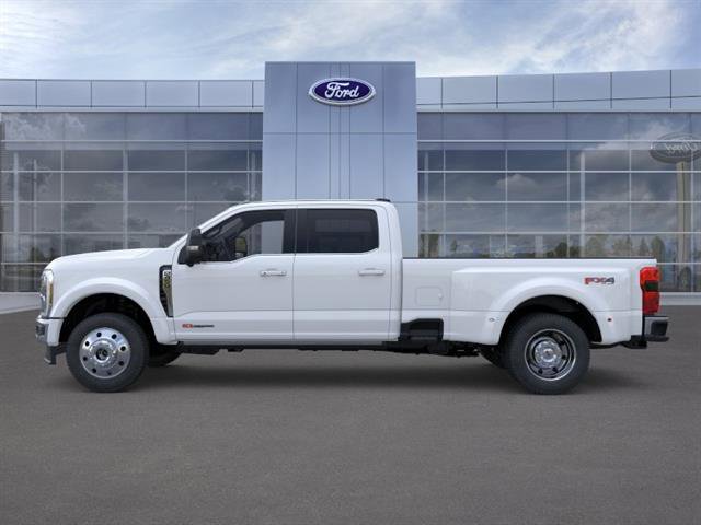New 2026 Ford F450 Lariat w/ Lariat Ultimate Package image 3