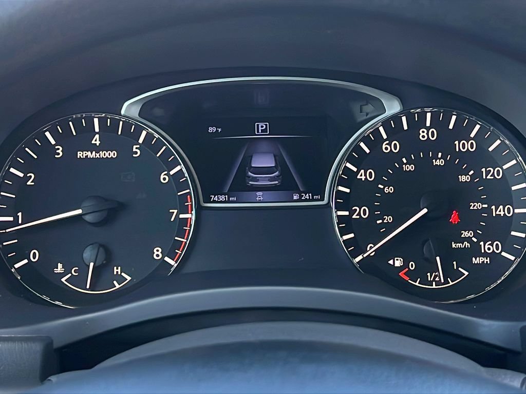 Used 2020 Nissan Pathfinder S FWD image 22