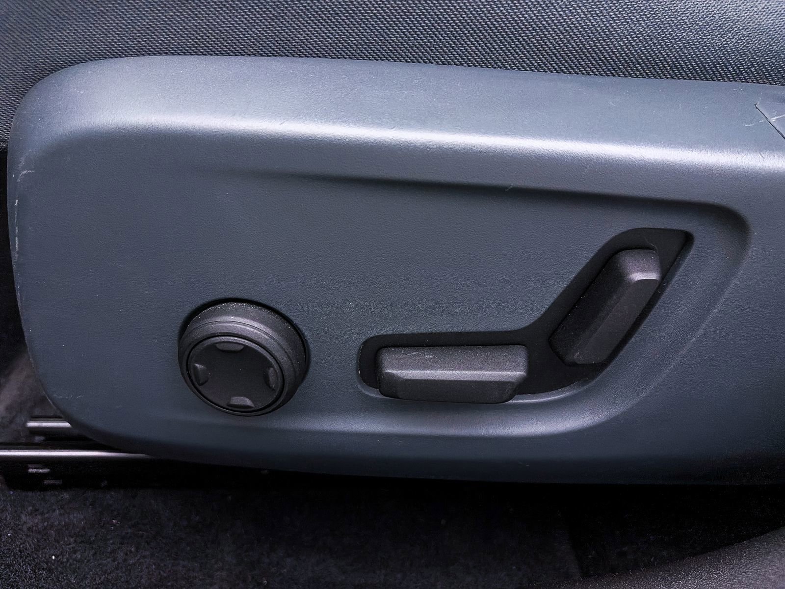 Used 2023 Polestar Polestar 2 w/ Pilot Pack image 18