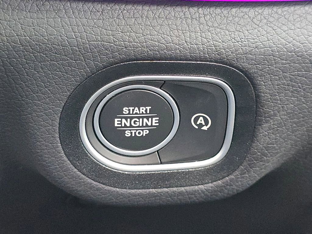 Certified 2023 Mercedes-Benz GLE 350 4MATIC w/ Premium Package image 40