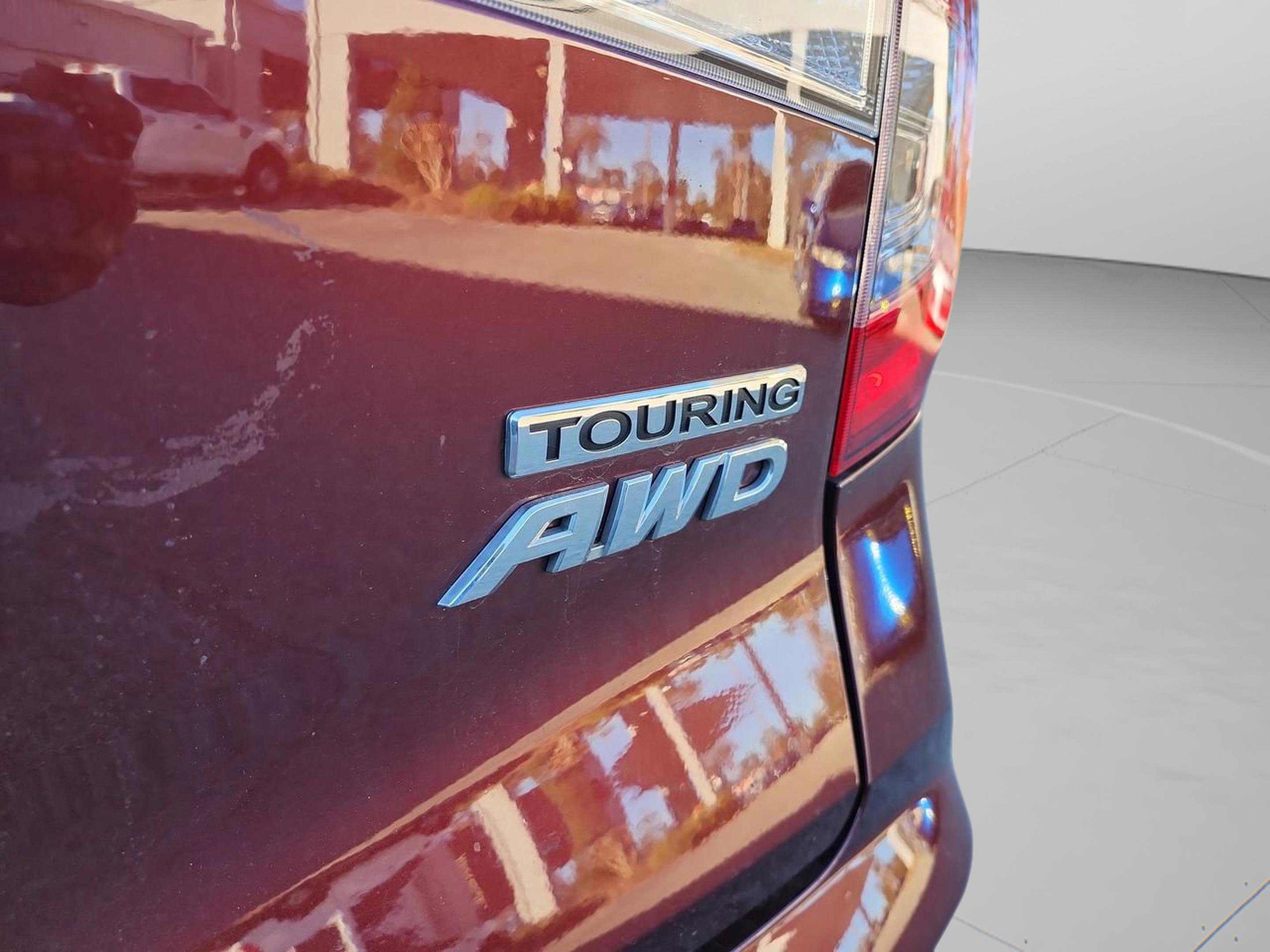 Used 2021 Honda Pilot Touring image 32