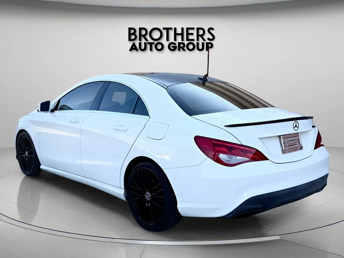 Used 2017 Mercedes-Benz CLA 250 image 8