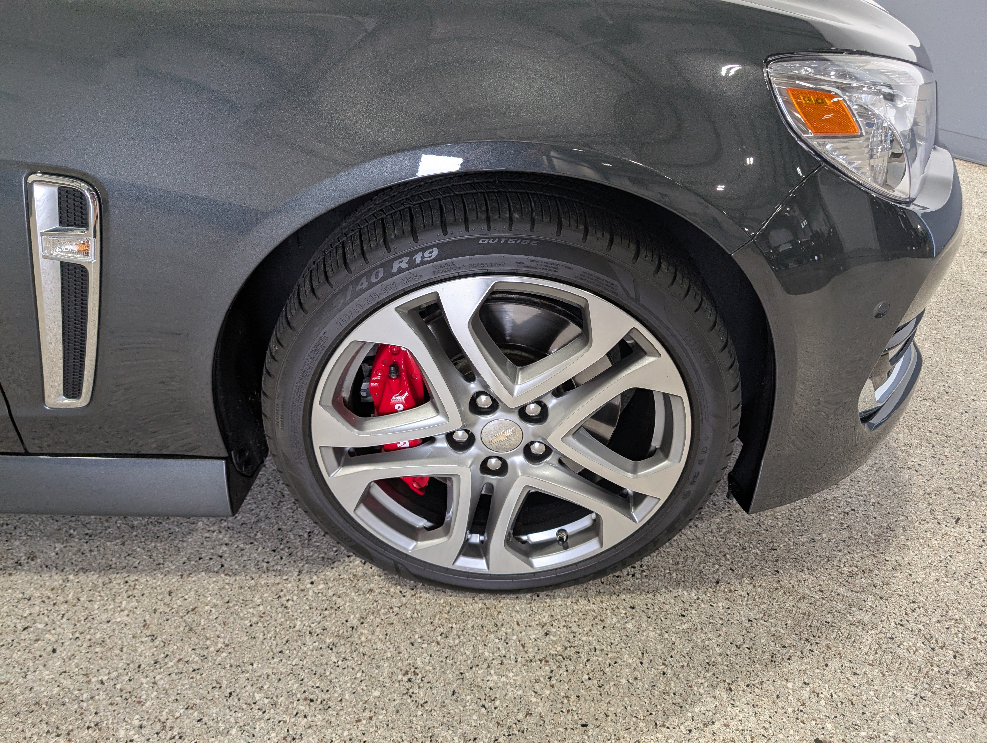 Used 2017 Chevrolet SS RWD image 12