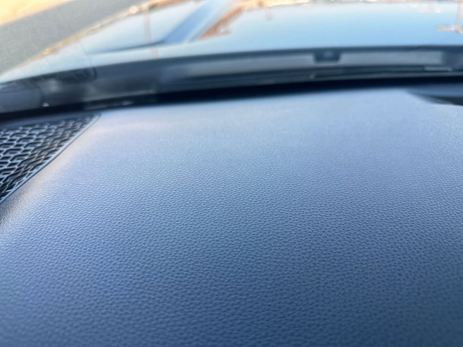 Used 2025 Toyota Tacoma TRD Off-Road image 34