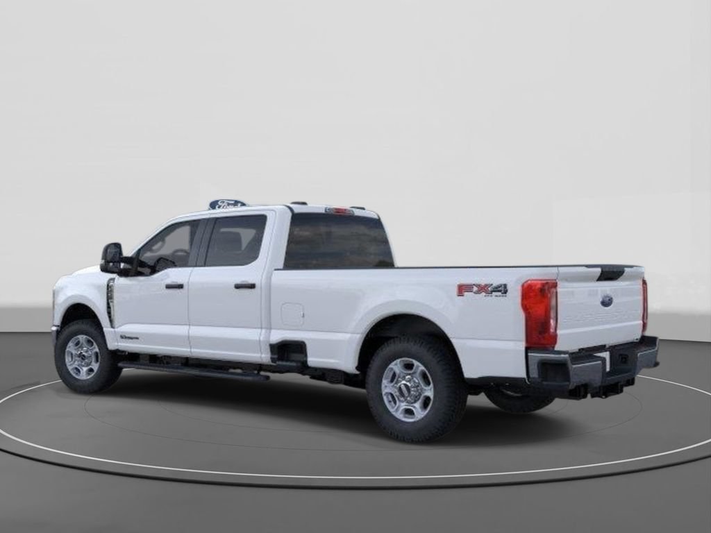 New 2026 Ford F250 XLT w/ FX4 Off-Road Package AWD/4WD image 4