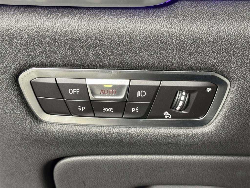 Used 2023 BMW X5 xDrive45e w/ Executive Package image 19