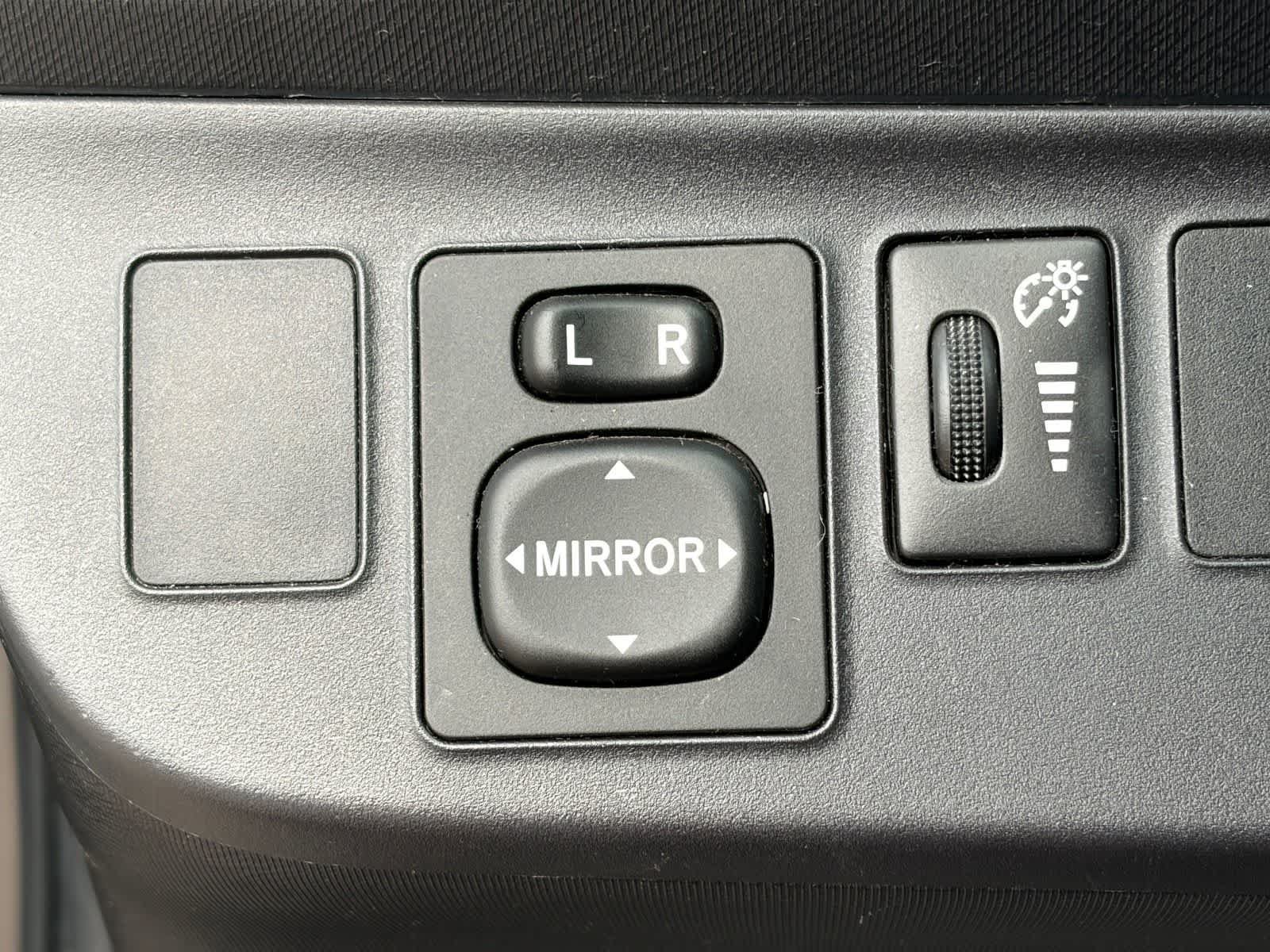 Used 2014 Toyota Prius C Four FWD image 17