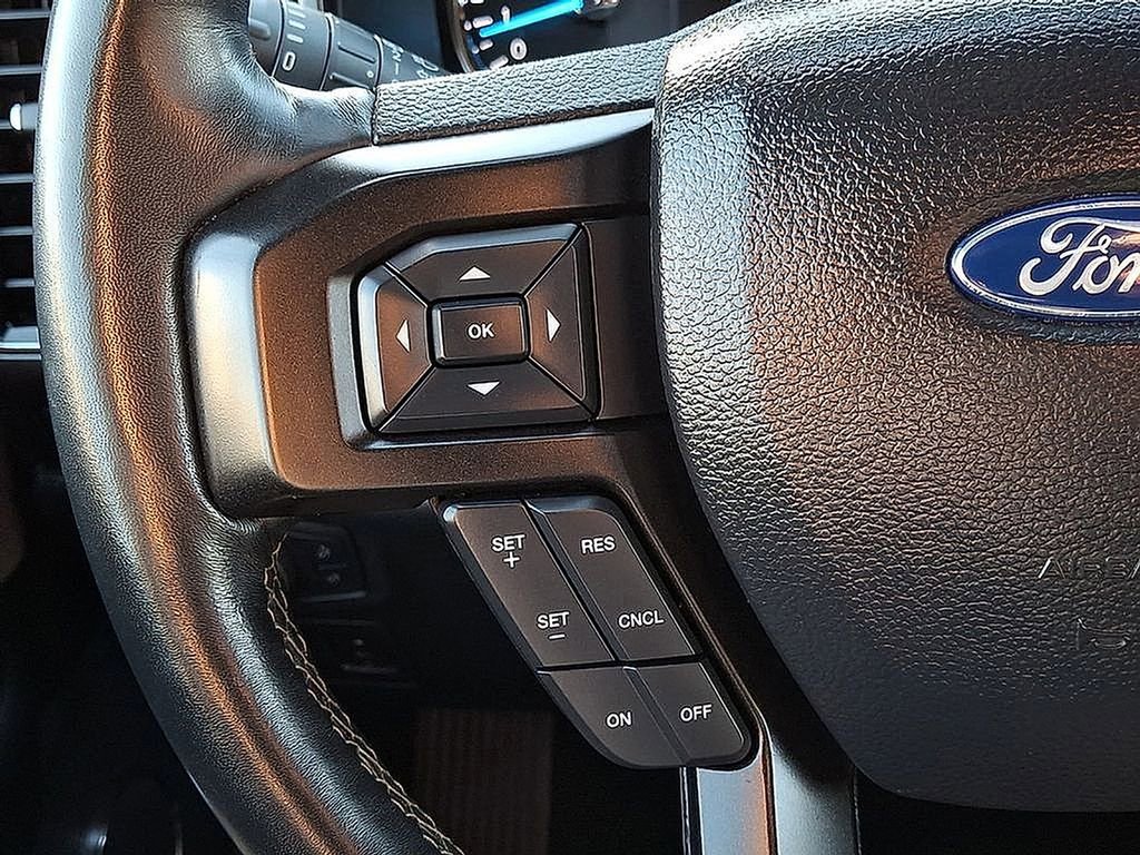 Used 2019 Ford Expedition Limited w/ Cargo Package image 27