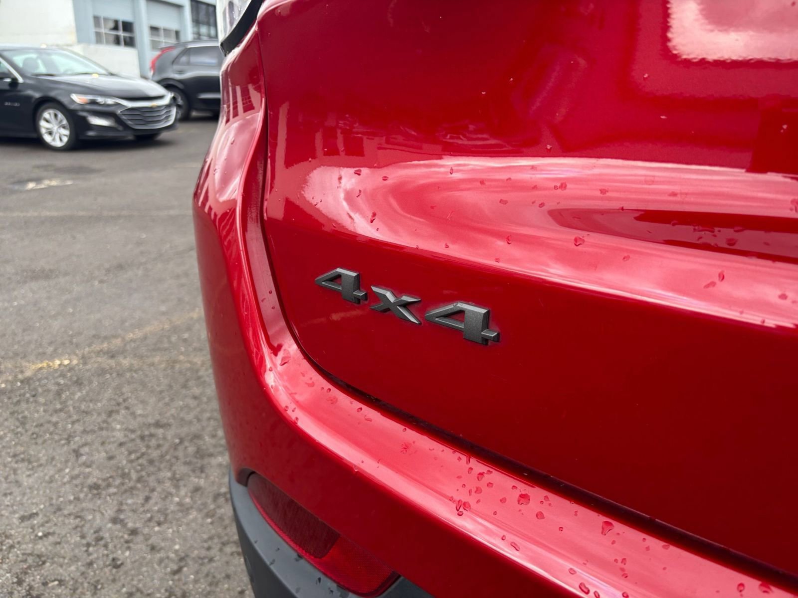 Used 2025 Jeep Compass Trailhawk image 17