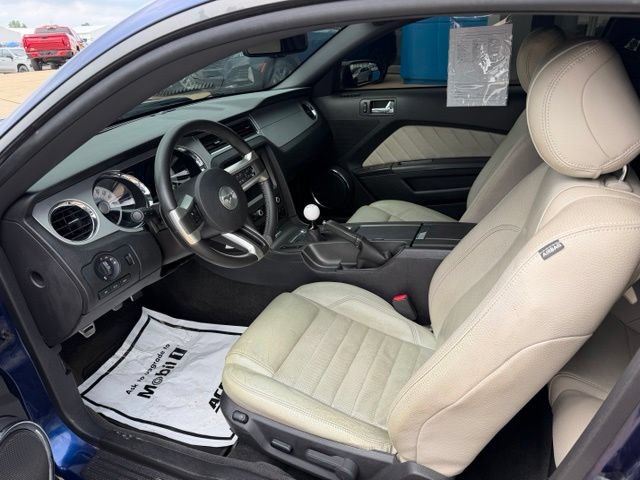 Used 2012 Ford Mustang GT Premium RWD image 13