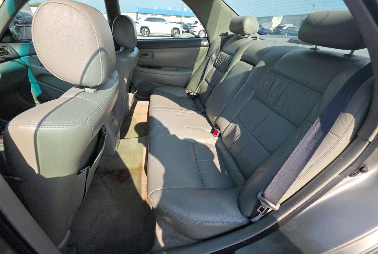 Used 1998 Lexus ES 330 FWD image 11