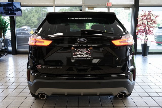 Used 2022 Ford Edge Titanium image 13