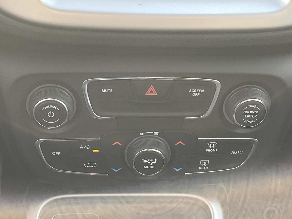 Used 2021 Jeep Compass 80th Special Edition image 15