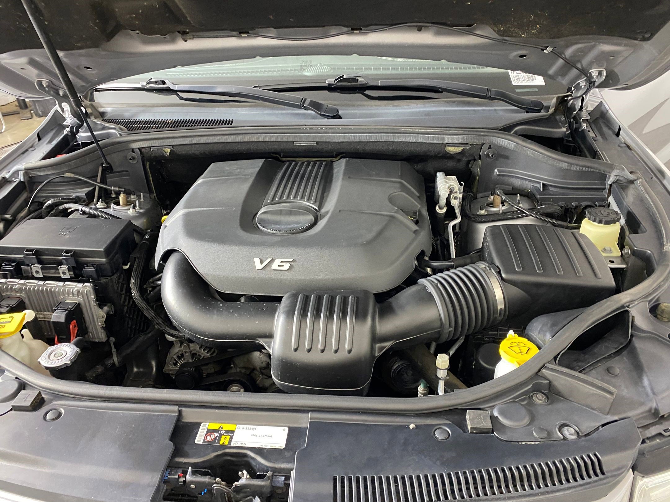 Used 2015 Jeep Grand Cherokee Overland image 31