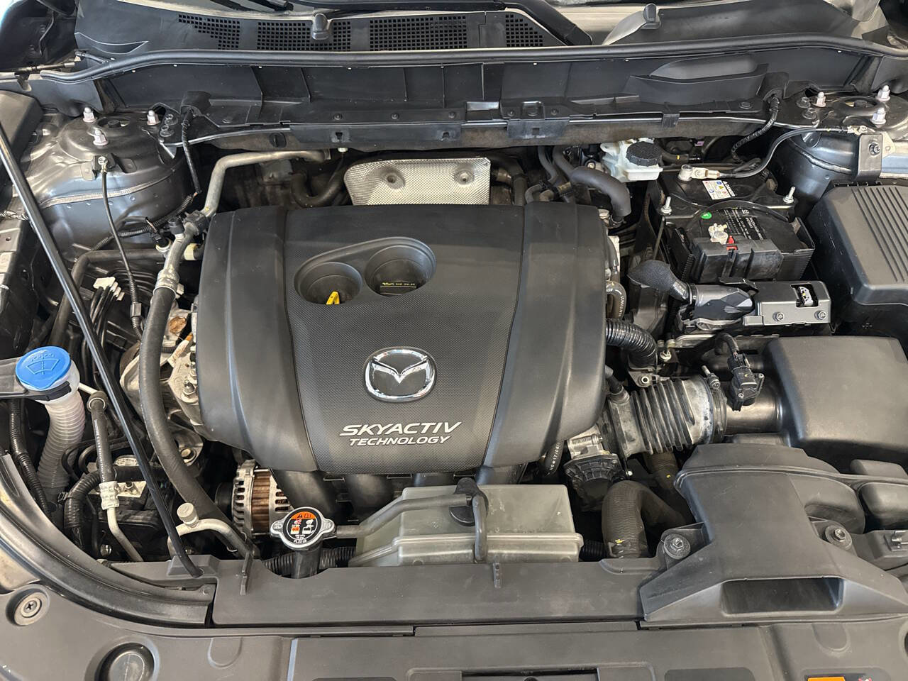 Used 2017 MAZDA CX-5 Touring w/ Preferred Equipment Package FWD image 55