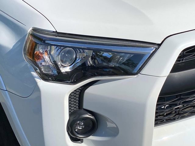 Used 2019 Toyota 4Runner SR5 Premium AWD/4WD image 4