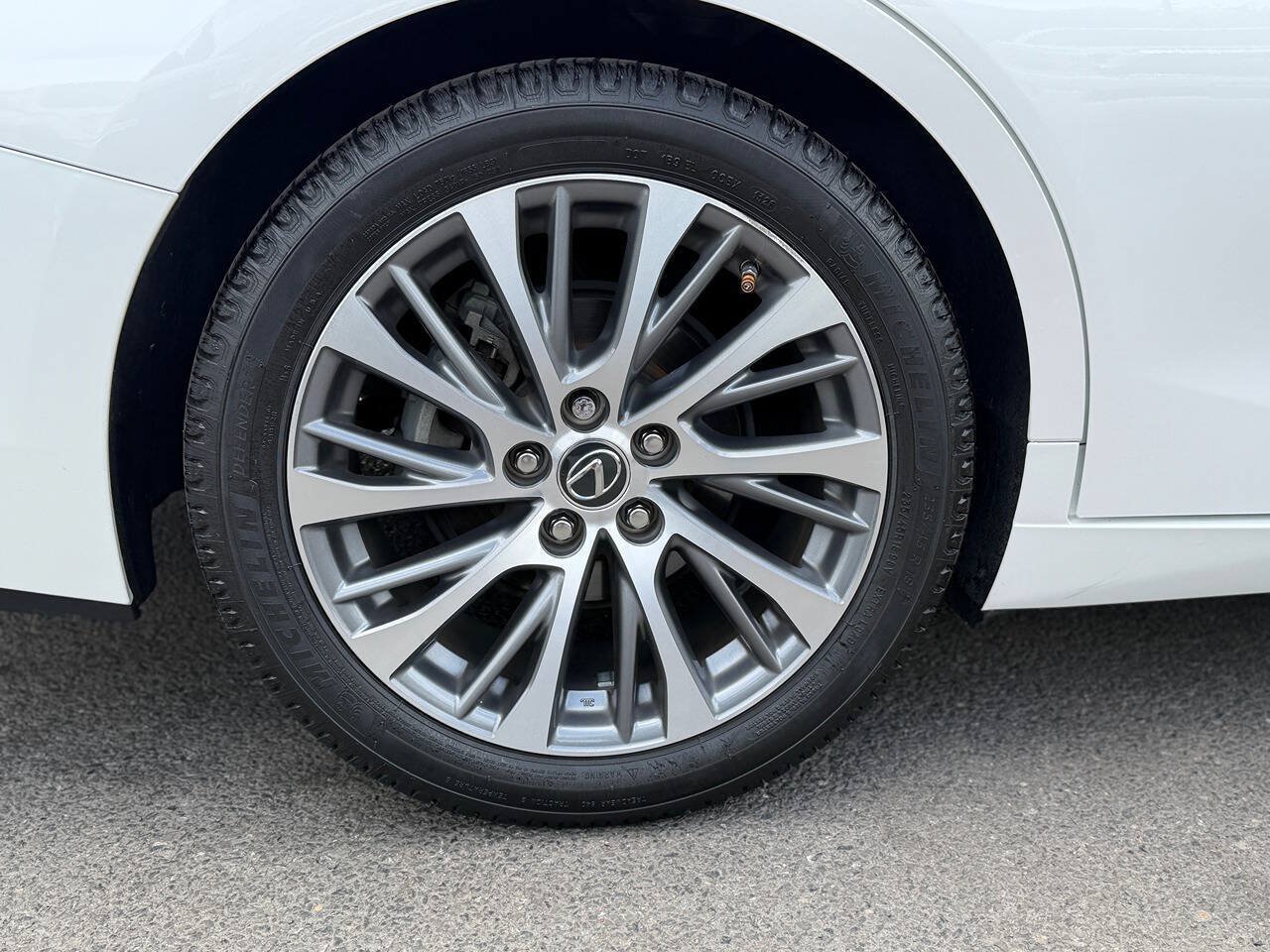Used 2020 Lexus ES 350 w/ Premium Package FWD image 39