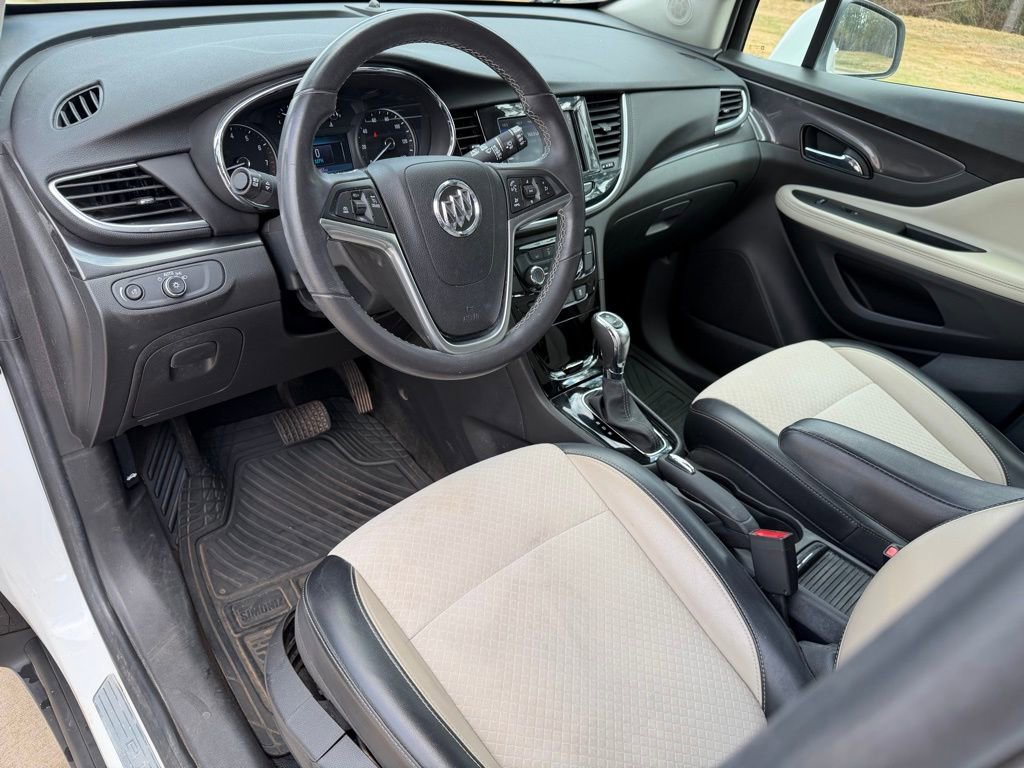 Used 2021 Buick Encore Preferred image 12